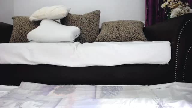 Gallery image thumbnail from NIVEA's myfreecams stream on, 04/03/2025, 17:22 image 7 of 20