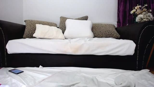 Gallery image thumbnail from NIVEA's myfreecams stream on, 04/12/2025, 17:15 image 14 of 20