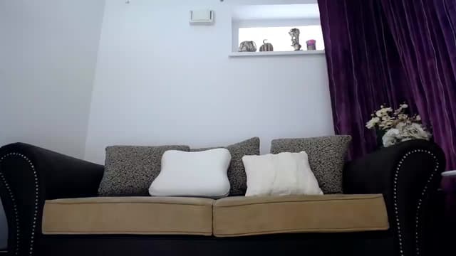 Gallery image thumbnail from NIVEA's myfreecams stream on, 05/10/2025, 16:38 image 10 of 20