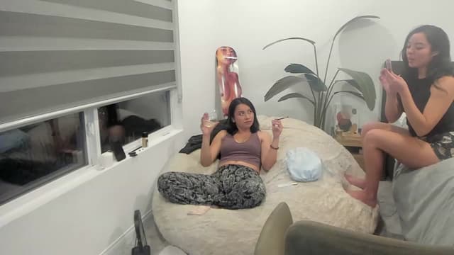 Gallery image thumbnail from Nami_'s myfreecams stream on, 09/24/2023, 02:45 image 12 of 20