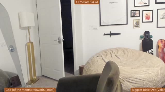 Gallery image thumbnail from Nami_'s myfreecams stream on, 01/01/2024, 06:58 image 12 of 20