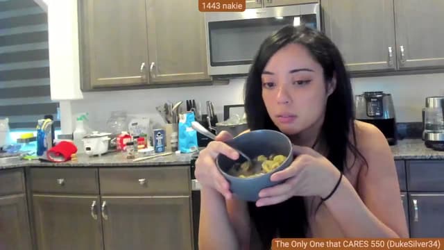 Gallery image thumbnail from Nami_'s myfreecams stream on, 05/26/2024, 03:48 image 11 of 20
