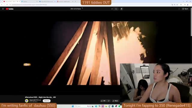Gallery image thumbnail from Nami_'s myfreecams stream on, 10/04/2024, 08:39 image 17 of 20