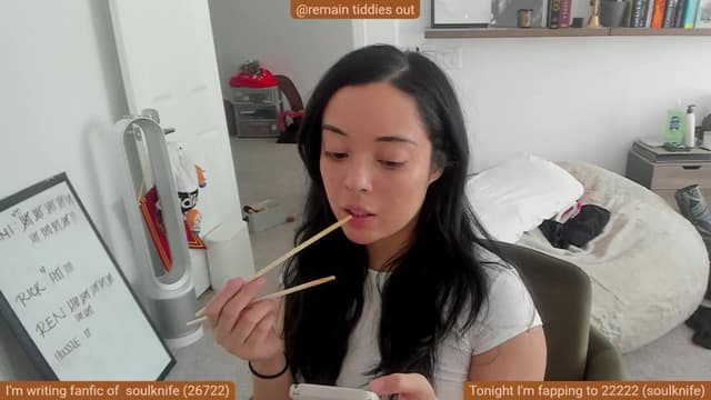 Gallery image thumbnail from Nami_'s myfreecams stream on, 07/28/2025, 24:04 image 18 of 20