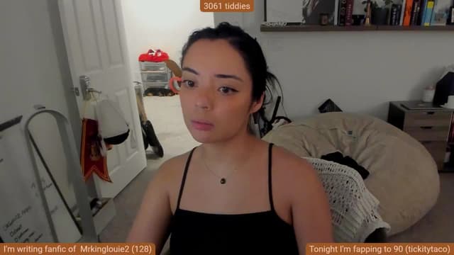 Gallery image thumbnail from Nami_'s myfreecams stream on, 09/08/2025, 05:45 image 13 of 20