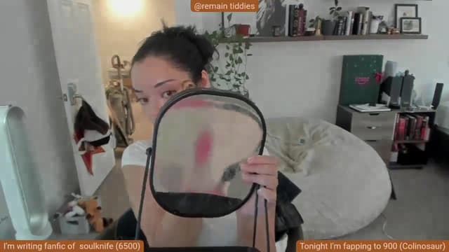 Gallery image thumbnail from Nami_'s myfreecams stream on, 11/15/2025, 21:22 image 11 of 20
