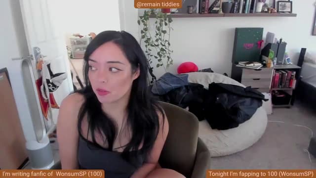 Gallery image thumbnail from Nami_'s myfreecams stream on, 12/01/2025, 18:17 image 18 of 20