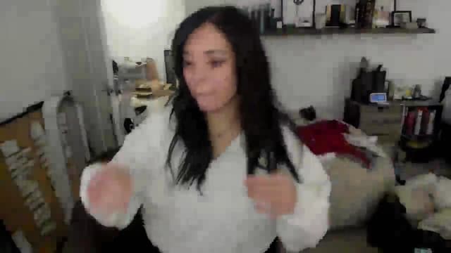 Gallery image thumbnail from Nami_'s myfreecams stream on, 01/17/2026, 15:19 image 4 of 20