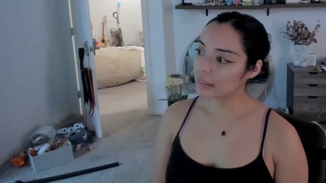 Gallery image thumbnail from Nami_'s myfreecams stream on, 03/27/2026, 08:02 image 13 of 20