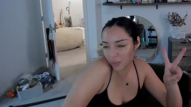 Gallery image thumbnail from Nami_'s myfreecams stream on, 03/27/2026, 08:02 image 10 of 20