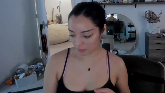 Gallery image thumbnail from Nami_'s myfreecams stream on, 03/27/2026, 08:02 image 9 of 20