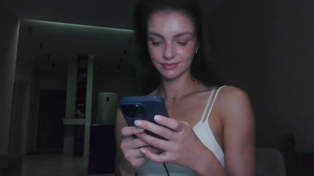Gallery image thumbnail from Nerdi's myfreecams stream on, 07/07/2025, 01:19 image 18 of 20