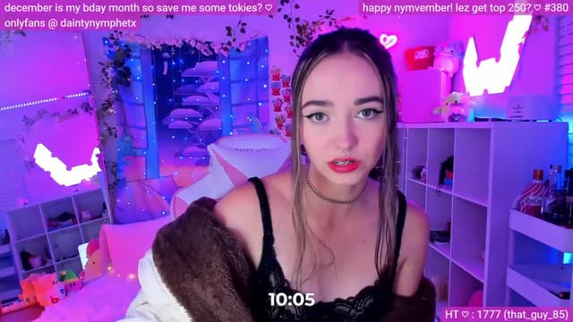 Gallery image thumbnail from Nym_x's myfreecams stream on, 11/20/2022, 04:34 image 17 of 20