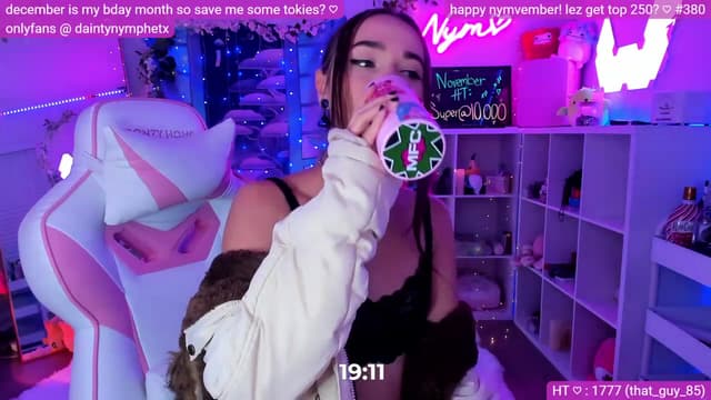Gallery image thumbnail from Nym_x's myfreecams stream on, 11/20/2022, 04:34 image 14 of 20