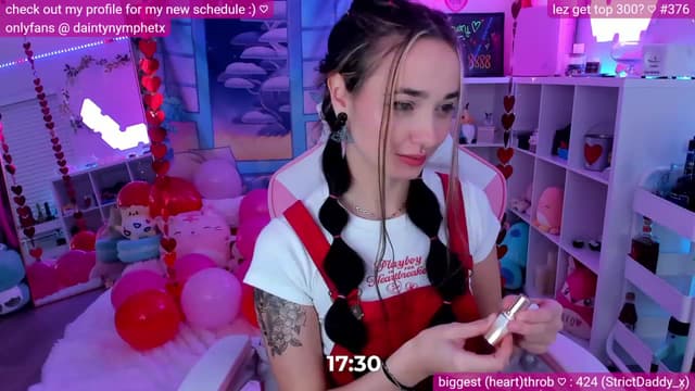 Gallery image thumbnail from Nym_x's myfreecams stream on, 02/19/2023, 03:34 image 13 of 20