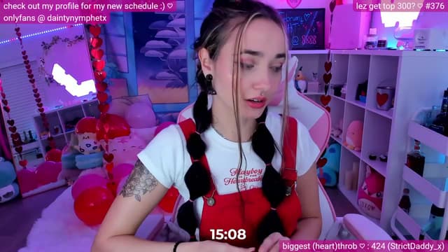 Gallery image thumbnail from Nym_x's myfreecams stream on, 02/19/2023, 03:34 image 14 of 20