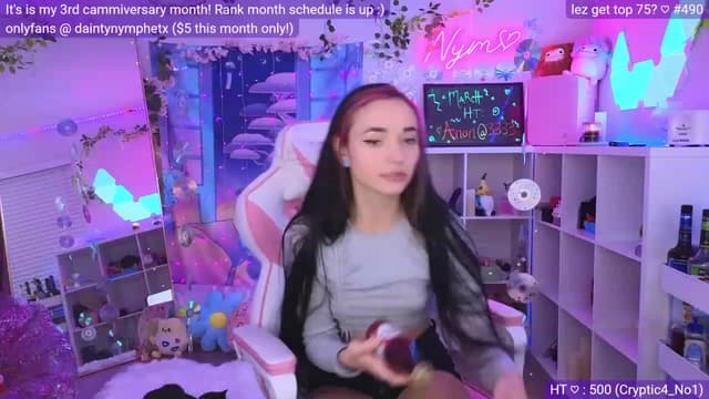 Gallery image thumbnail from Nym_x's myfreecams stream on, 03/12/2023, 03:58 image 9 of 20