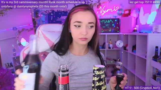Gallery image thumbnail from Nym_x's myfreecams stream on, 03/12/2023, 03:58 image 8 of 20