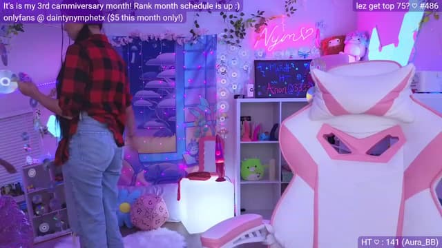 Gallery image thumbnail from Nym_x's myfreecams stream on, 03/13/2023, 02:15 image 16 of 20