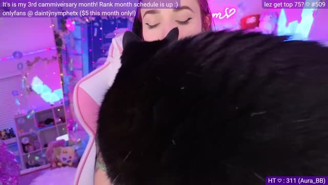 Gallery image thumbnail from Nym_x's myfreecams stream on, 03/16/2023, 03:15 image 19 of 20