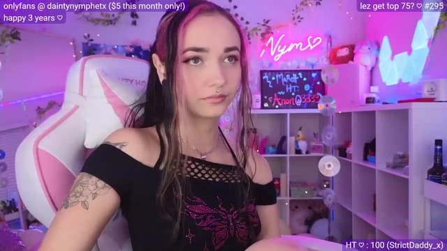 Gallery image thumbnail from Nym_x's myfreecams stream on, 03/20/2023, 02:43 image 9 of 20