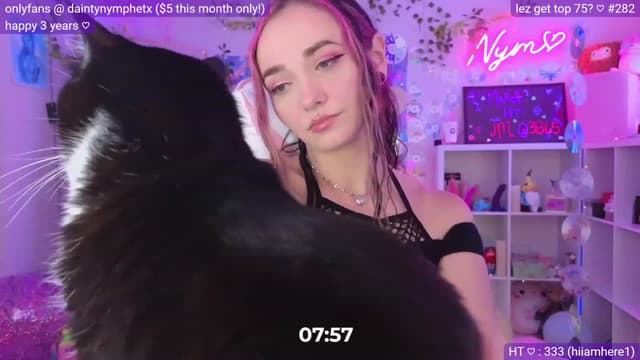 Gallery image thumbnail from Nym_x's myfreecams stream on, 03/20/2023, 04:14 image 18 of 20