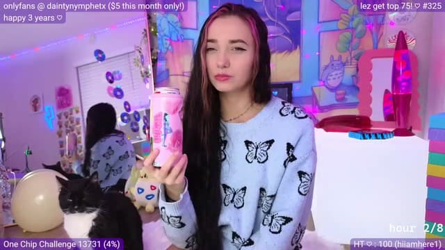 Gallery image thumbnail from Nym_x's myfreecams stream on, 03/26/2023, 02:11 image 4 of 20