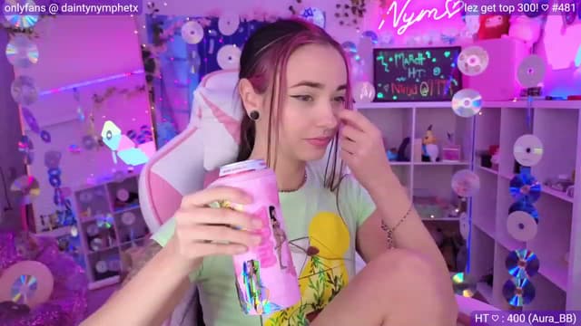Gallery image thumbnail from Nym_x's myfreecams stream on, 04/02/2023, 03:11 image 6 of 20