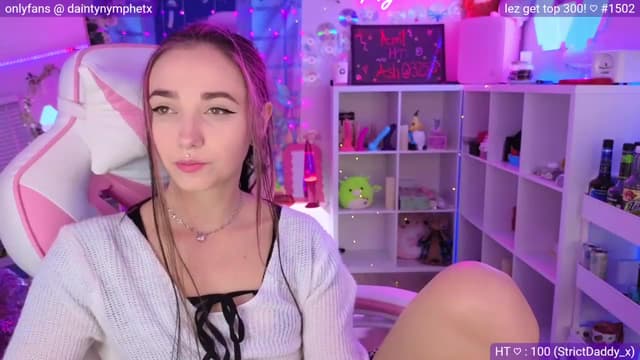 Gallery image thumbnail from Nym_x's myfreecams stream on, 04/06/2023, 02:26 image 11 of 20