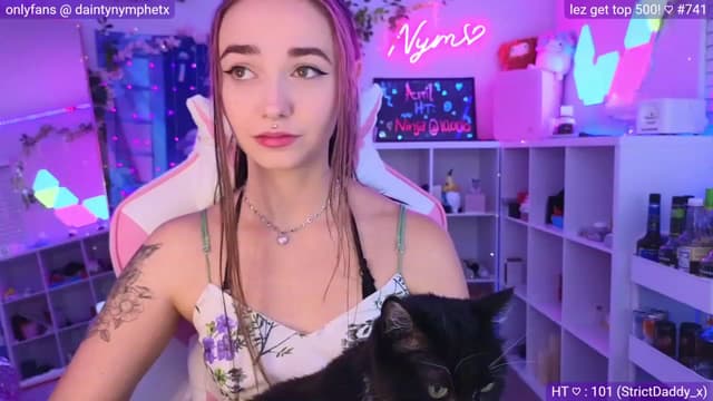 Gallery image thumbnail from Nym_x's myfreecams stream on, 04/16/2023, 02:38 image 4 of 20