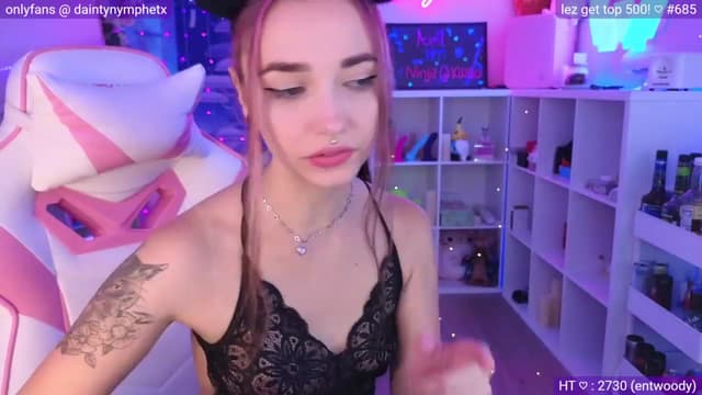 Gallery image thumbnail from Nym_x's myfreecams stream on, 04/21/2023, 04:33 image 13 of 20