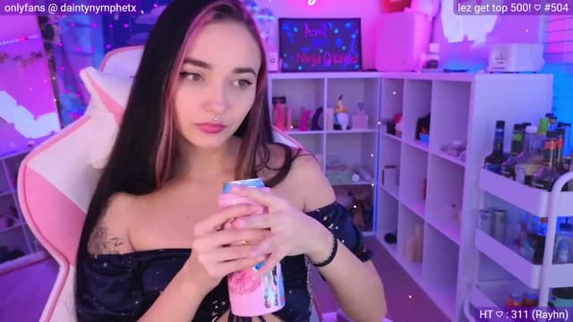 Gallery image thumbnail from Nym_x's myfreecams stream on, 04/30/2023, 03:11 image 20 of 20
