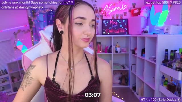 Gallery image thumbnail from Nym_x's myfreecams stream on, 05/28/2023, 03:27 image 14 of 20