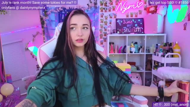 Gallery image thumbnail from Nym_x's myfreecams stream on, 06/09/2023, 04:05 image 13 of 20