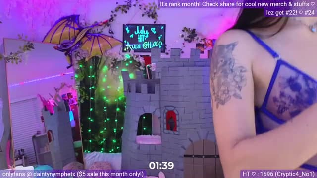 Gallery image thumbnail from Nym_x's myfreecams stream on, 07/06/2023, 03:29 image 8 of 20