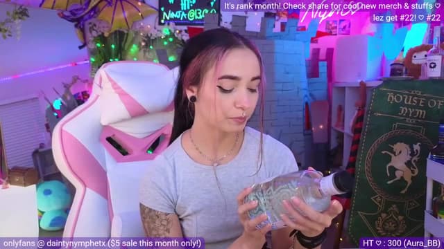 Gallery image thumbnail from Nym_x's myfreecams stream on, 07/08/2023, 02:42 image 2 of 20