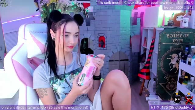 Gallery image thumbnail from Nym_x's myfreecams stream on, 07/13/2023, 02:50 image 12 of 20