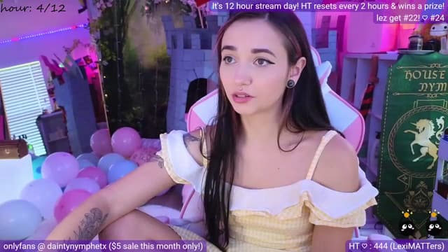 Gallery image thumbnail from Nym_x's myfreecams stream on, 07/16/2023, 24:21 image 10 of 20