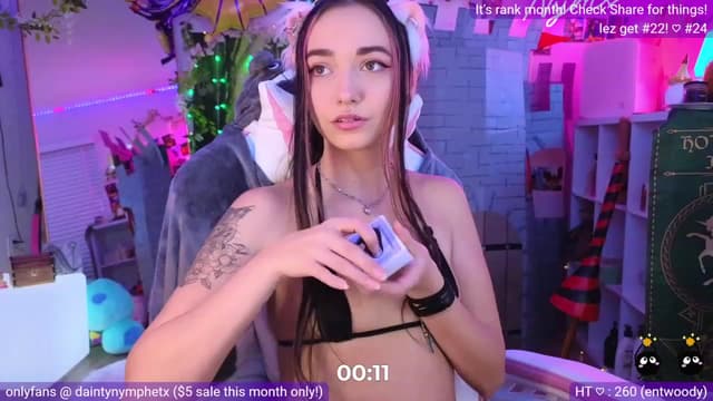 Gallery image thumbnail from Nym_x's myfreecams stream on, 07/20/2023, 03:53 image 13 of 20