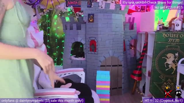 Gallery image thumbnail from Nym_x's myfreecams stream on, 07/28/2023, 03:35 image 4 of 20