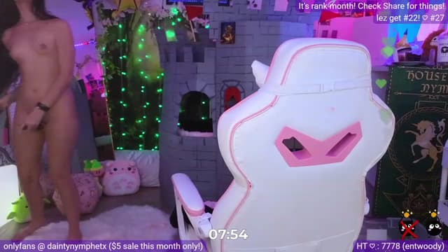 Gallery image thumbnail from Nym_x's myfreecams stream on, 07/28/2023, 05:54 image 10 of 20