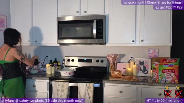 Gallery image thumbnail from Nym_x's myfreecams stream on, 07/29/2023, 05:14 image 9 of 20