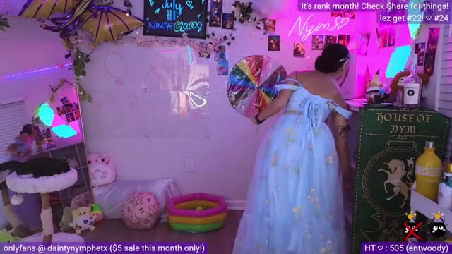Gallery image thumbnail from Nym_x's myfreecams stream on, 07/30/2023, 04:08 image 3 of 20