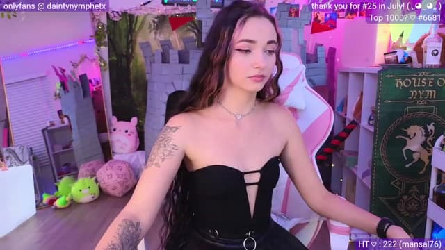 Gallery image thumbnail from Nym_x's myfreecams stream on, 08/17/2023, 04:32 image 10 of 20