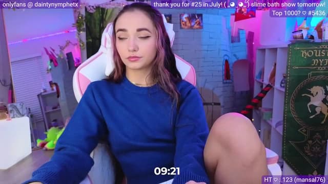 Gallery image thumbnail from Nym_x's myfreecams stream on, 08/19/2023, 04:29 image 3 of 20