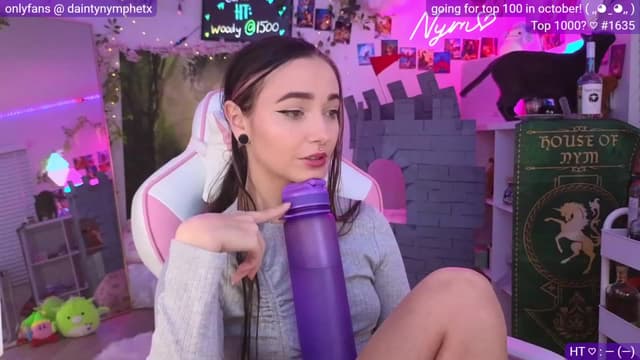 Gallery image thumbnail from Nym_x's myfreecams stream on, 09/21/2023, 04:05 image 3 of 20
