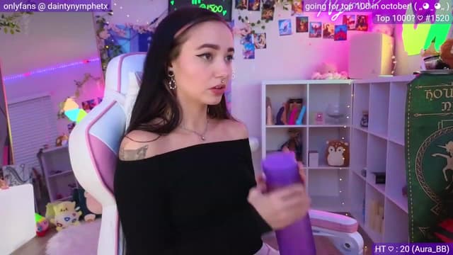 Gallery image thumbnail from Nym_x's myfreecams stream on, 09/28/2023, 03:10 image 4 of 20