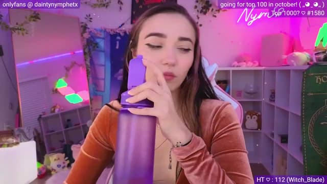 Gallery image thumbnail from Nym_x's myfreecams stream on, 10/01/2023, 05:03 image 3 of 20