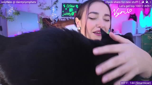 Gallery image thumbnail from Nym_x's myfreecams stream on, 10/04/2023, 03:41 image 16 of 20