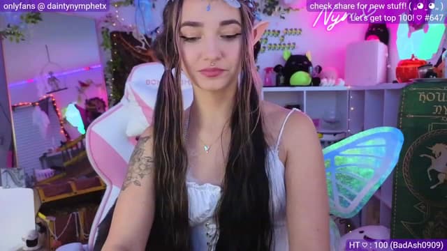 Gallery image thumbnail from Nym_x's myfreecams stream on, 10/11/2023, 02:15 image 6 of 20